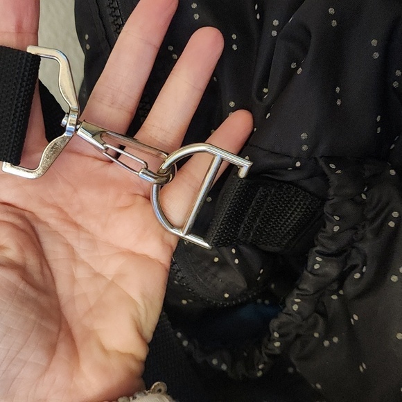 Old Navy Performance Active Duffel Bag with Blue Camo Interior - Picture 11 of 13